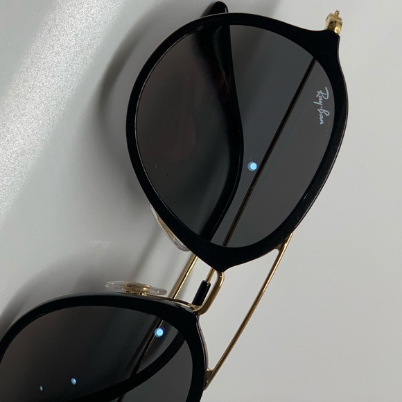 Ray-ban Sunglasses Black and Grey Gradient - Picture 4 of 7